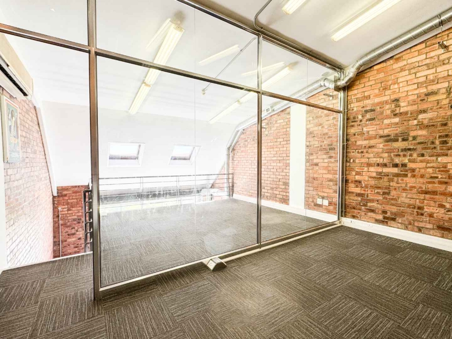 To Let Commercial Property for Rent in De Waterkant Western Cape